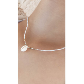 COLLIER  CAURI MIYUKI BLANC ET DORE